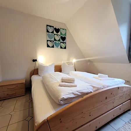 21103 Daire Winterberg